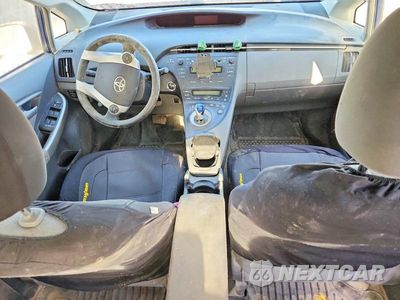 Zdjęcie 8 z 12 samochodu: 2012 TOYOTA PRIUS BASE 4D HATCHB VIN:JTDKN3DU8A0201428 - miniatura