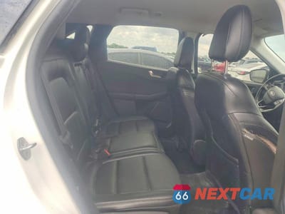 Zdjęcie 11 z 13 samochodu: 2022 FORD ESCAPE SEL VIN:1FMCU0H62NUB87506 - miniatura