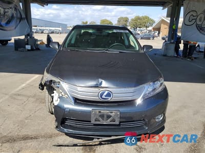 Piąte zdjęcie samochodu w środku: 2010 LEXUS HS 250H PREMIUM VIN:JTHBB1BA2A2023198 - miniatura
