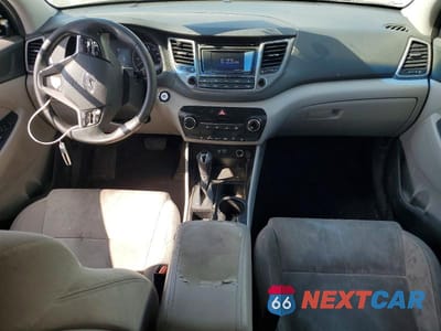 Zdjęcie 8 z 13 samochodu: 2016 HYUNDAI TUCSON SPORT VIN:KM8J33A27GU074561 - miniatura