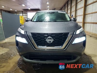 Piąte zdjęcie samochodu w środku: 2023 NISSAN ROGUE SV VIN:JN8BT3BB8PW483815 - miniatura