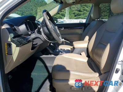 Zdjęcie 7 z 12 samochodu: 2011 KIA SORENTO EX VIN:5XYKU4A27BG016259 - miniatura