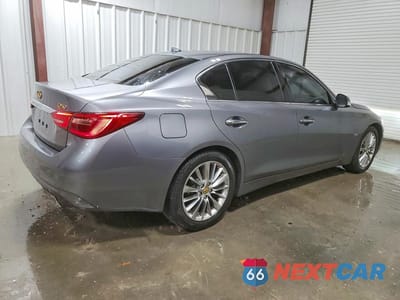 Trzecie zdjęcie samochodu z tyłu: 2019 INFINITI Q50 3.0T LUXE VIN:JN1EV7AR9KM559302 - miniatura