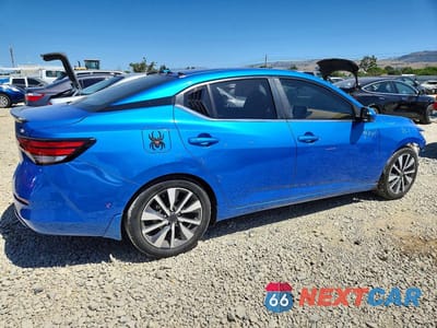 Trzecie zdjęcie samochodu z tyłu: 2020 NISSAN SENTRA SV VIN:3N1AB8CV1LY264264 - miniatura