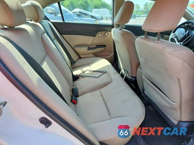 Zdjęcie 10 z 12 samochodu: 2014 HONDA CIVIC LX VIN:19XFB2F5XEE204631 - miniatura