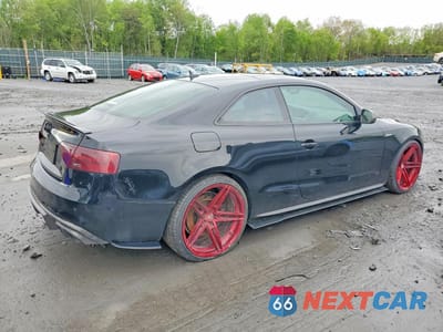 Trzecie zdjęcie samochodu z tyłu: 2015 AUDI S5 PREMIUM PLUS VIN:WAUCGAFR4FA033166 - miniatura
