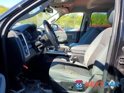 Zdjęcie 7 z 12 samochodu: 2015 RAM 1500 SLT VIN:1C6RR7LT7FS626919 - miniatura
