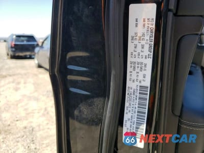 Zdjęcie 14 z 14 samochodu: 2014 JEEP GRAND CHEROKEE OVERLAND VIN:1C4RJECG3EC164519 - miniatura