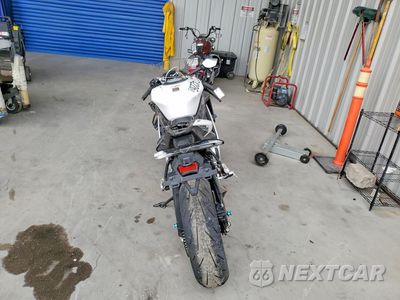Czwarte zdjęcie samochodu z boku: 2026 CF MOTO 675SS VIN:LCEPEVLPXT6001826 - miniatura