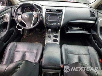 Zdjęcie 8 z 12 samochodu: 2013 NISSAN ALTIMA 2.5 VIN:1N4AL3AP3DC213494 - miniatura
