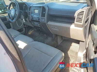 Zdjęcie 8 z 12 samochodu: 2022 FORD F350 SUPER DUTY VIN:1FDRF3E6XNEC66944 - miniatura