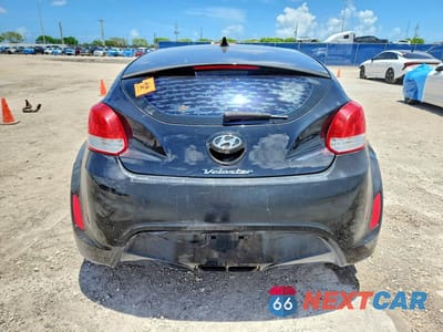 Zdjęcie 6 z 12 samochodu: 2017 HYUNDAI VELOSTER VALUE EDITION VIN:KMHTC6AD9HU321219 - miniatura