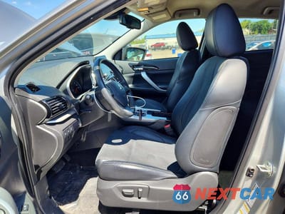 Zdjęcie 7 z 14 samochodu: 2023 MITSUBISHI ECLIPSE CROSS SE VIN:JA4ATWAA3PZ020877 - miniatura