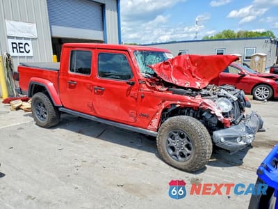 Czwarte zdjęcie samochodu z boku: 2023 JEEP GLADIATOR SPORT VIN:1C6JJTAM8PL594762 - miniatura
