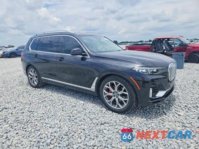 Czwarte zdjęcie samochodu z boku: 2019 BMW X7 XDRIVE40I VIN:5UXCW2C50KL083945 - miniatura