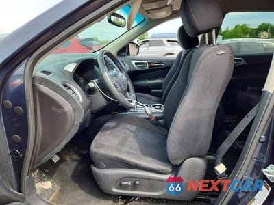 Zdjęcie 7 z 13 samochodu: 2016 NISSAN PATHFINDER SV VIN:5N1AR2MM7GC624854 - miniatura