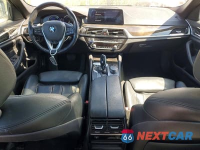 Zdjęcie 8 z 12 samochodu: 2017 BMW 530 XI VIN:WBAJA7C38HWA70435 - miniatura