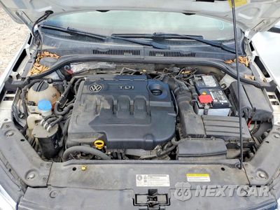 Zdjęcie 11 z 12 samochodu: 2015 VOLKSWAGEN JETTA TDI VIN:3VWLA7AJ6FM304270 - miniatura