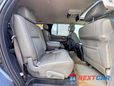 Zdjęcie 6 z 10 samochodu: 2010 TOYOTA SEQUOIA PLATINUM VIN:5TDDY5G18AS033686 - miniatura