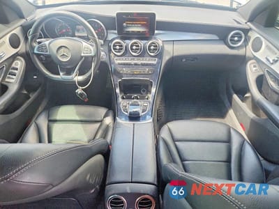 Zdjęcie 8 z 12 samochodu: 2016 MERCEDES-BENZ C 300 4MATIC VIN:55SWF4KB5GU104881 - miniatura