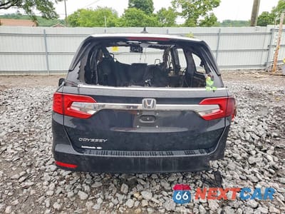 Zdjęcie 6 z 12 samochodu: 2020 HONDA ODYSSEY EXL VIN:5FNRL6H71LB050947 - miniatura