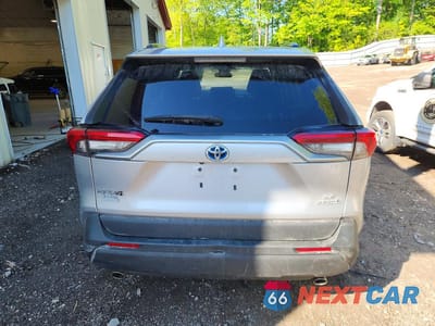 Zdjęcie 6 z 13 samochodu: 2021 TOYOTA RAV4 LE VIN:4T3MWRFV1MU049006 - miniatura