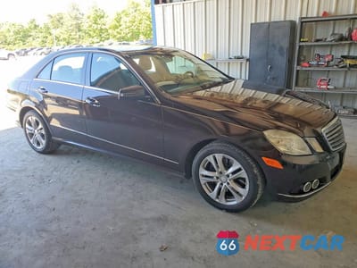 Czwarte zdjęcie samochodu z boku: 2011 MERCEDES-BENZ E 350 VIN:WDDHF5GB9BA410076 - miniatura