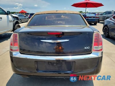 Zdjęcie 6 z 12 samochodu: 2013 CHRYSLER 300 VIN:2C3CCAAG6DH703467 - miniatura