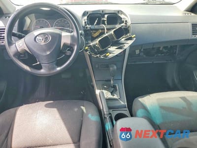 Zdjęcie 8 z 12 samochodu: 2009 TOYOTA COROLLA S VIN:1NXBU40E69Z001350 - miniatura
