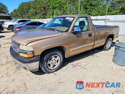 1999 CHEVROLET SILVERADO C1500 1GCEC14V3XE125435 - główne zdjęcie licytacji z USA - miniatura