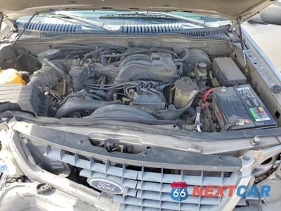 Zdjęcie 12 z 14 samochodu: 2004 FORD EXPLORER XLS VIN:1FMZU62E04ZB38464 - miniatura