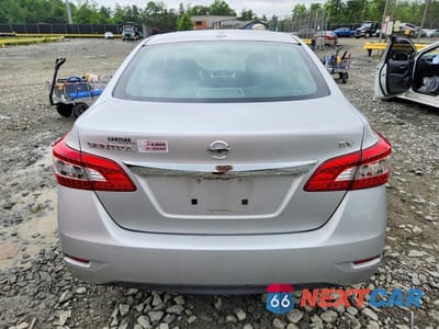 Zdjęcie 6 z 12 samochodu: 2015 NISSAN SENTRA SV VIN:3N1AB7AP4FY315114 - miniatura