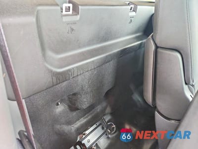 Zdjęcie 10 z 12 samochodu: 2021 CHEVROLET SILVERADO C1500 VIN:3GCNWAEK2MG386345 - miniatura