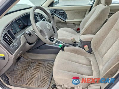 Zdjęcie 7 z 12 samochodu: 2006 HYUNDAI ELANTRA GLS VIN:KMHDN46D16U346432 - miniatura
