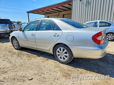 Drugie zdjęcie samochodu z przodu: 2002 TOYOTA CAMRY XLE V6 VIN:4T1BF32K52U024521 - miniatura