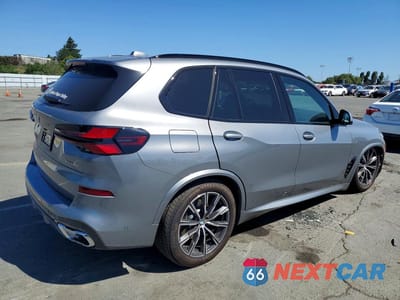 Trzecie zdjęcie samochodu z tyłu: 2026 BMW X5 XDRIVE40I VIN:5UX23EU05T9188438 - miniatura