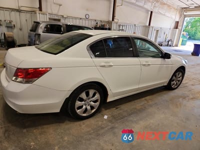 Trzecie zdjęcie samochodu z tyłu: 2009 HONDA ACCORD EXL VIN:1HGCP26879A066068 - miniatura