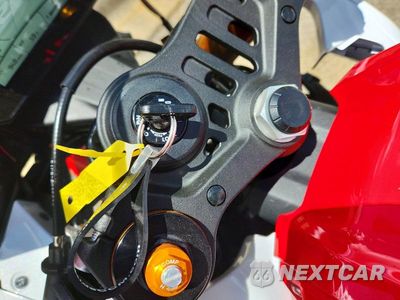 Zdjęcie 8 z 9 samochodu: 2026 YAMAHA YZF690 S VIN:JYARM60E9TA000938 - miniatura