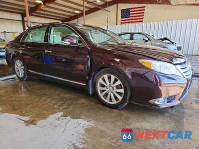 Czwarte zdjęcie samochodu z boku: 2011 TOYOTA AVALON LIMITED VIN:4T1BK3DB1BU386449 - miniatura