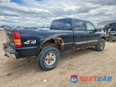 Trzecie zdjęcie samochodu z tyłu: 2003 GMC SIERRA K1500 HEAVY DUTY VIN:1GTGK13U03F202724 - miniatura