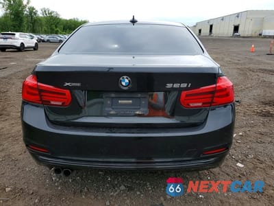 Zdjęcie 6 z 12 samochodu: 2016 BMW 328 XI SULEV VIN:WBA8E3G58GNT77807 - miniatura