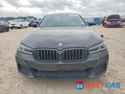 Piąte zdjęcie samochodu w środku: 2021 BMW 530 I VIN:WBA53BH02MCF05443 - miniatura