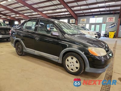 Czwarte zdjęcie samochodu z boku: 2000 TOYOTA ECHO BASE VIN:JTDBT1236Y0063578 - miniatura