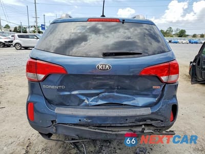 Zdjęcie 6 z 13 samochodu: 2015 KIA SORENTO LX VIN:5XYKT4A64FG607905 - miniatura