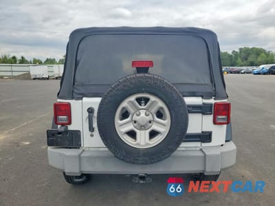 Zdjęcie 6 z 12 samochodu: 2014 JEEP WRANGLER SPORT VIN:1C4AJWAG2EL192382 - miniatura