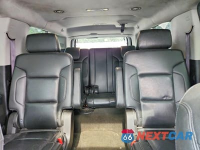 Zdjęcie 10 z 13 samochodu: 2017 CHEVROLET SUBURBAN C1500 PREMIER VIN:1GNSCJKC0HR213803 - miniatura