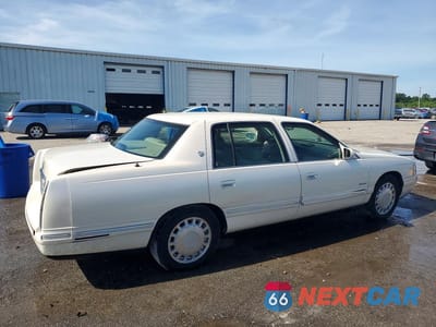 Trzecie zdjęcie samochodu z tyłu: 1999 CADILLAC DEVILLE VIN:1G6KD54Y6XU809793 - miniatura