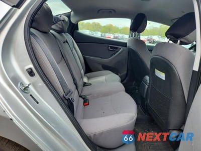 Zdjęcie 10 z 12 samochodu: 2016 HYUNDAI ELANTRA VIN:5NPDH4AE5GH654503 - miniatura
