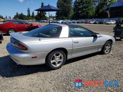 Trzecie zdjęcie samochodu z tyłu: 2000 CHEVROLET CAMARO VIN:2G1FP22K2Y2141719 - miniatura