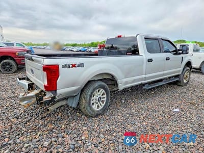 Trzecie zdjęcie samochodu z tyłu: 2019 FORD F250 SUPER DUTY VIN:1FT7W2B64KED24262 - miniatura